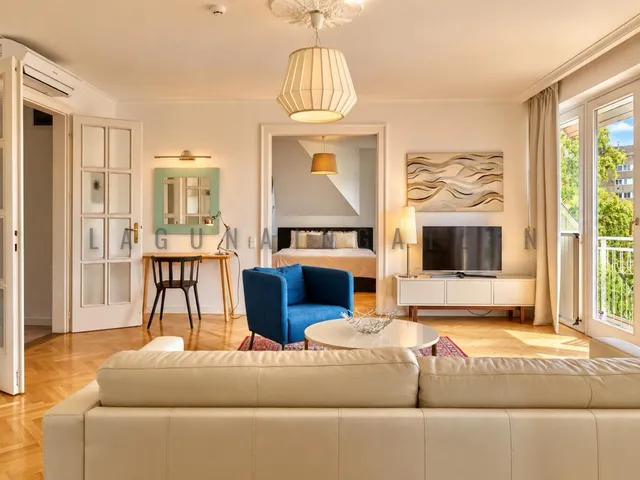 Kiadó lakás Budapest I. kerület, Naphegy 111 nm
