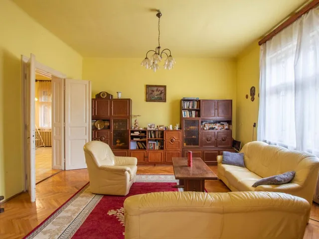 Eladó ház Budapest XVII. kerület, Régiakadémia-telep 220 nm