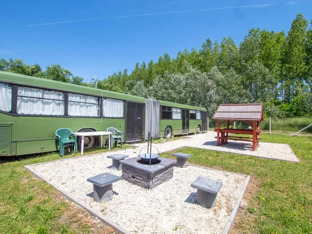 Eladó kereskedelmi és ipari ingatlan Szalkszentmárton 150 nm