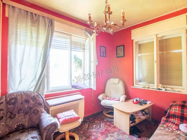 Eladó ház Úri 70 nm