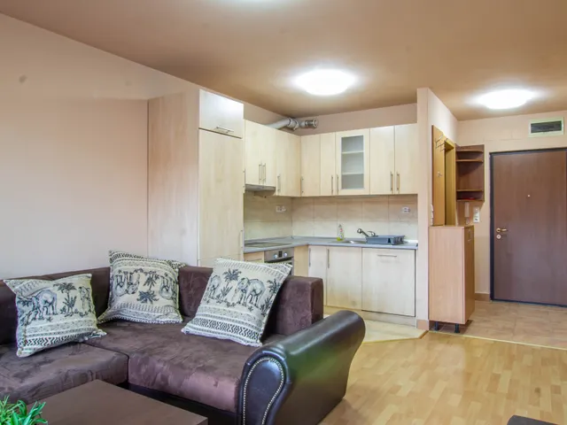 Kiadó lakás Budapest XVIII. kerület, Alacskai úti lakótelep, Fenyőfa 1. 46 nm