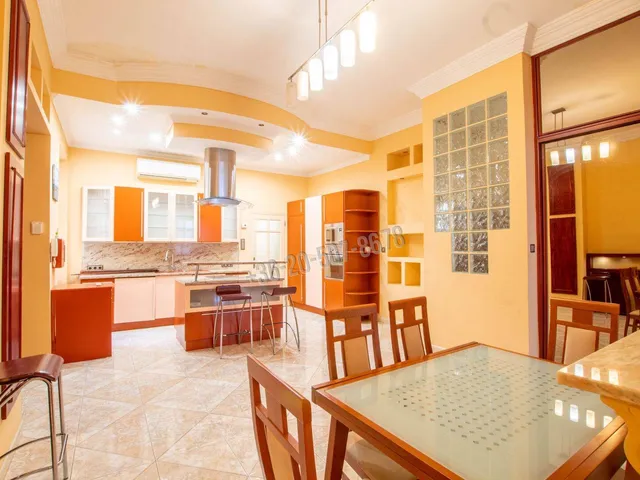 Eladó lakás Budapest VI. kerület 98 nm