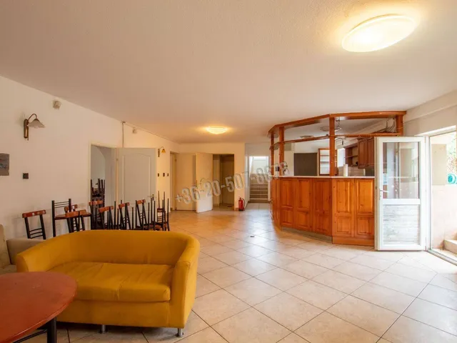 Kiadó kereskedelmi és ipari ingatlan Vecsés 380 nm