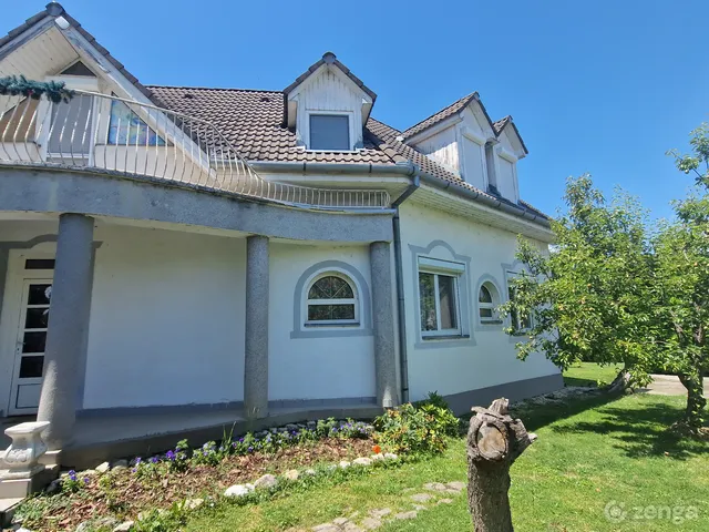 Eladó ház Siófok 144 nm