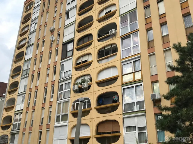 Eladó lakás Pécs, Egyetemváros 63 nm