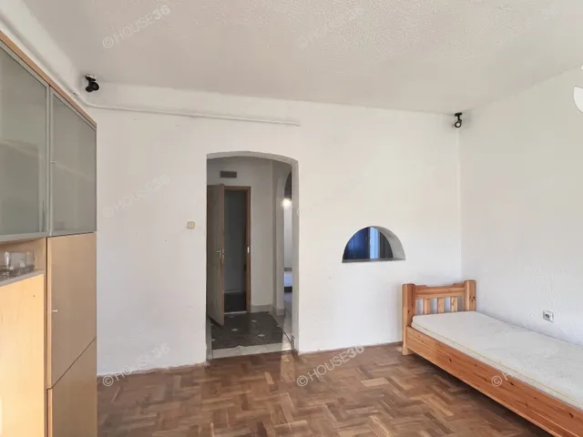 Eladó lakás Budapest XX. kerület, Pacsirtatelep 32 nm