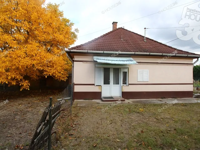 Eladó ház Csengőd 57 nm