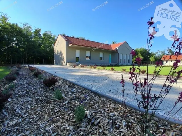Eladó ház Kecskemét 127 nm
