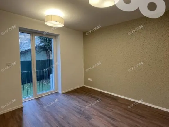 Eladó kereskedelmi és ipari ingatlan Kecskemét, Belváros 109 nm