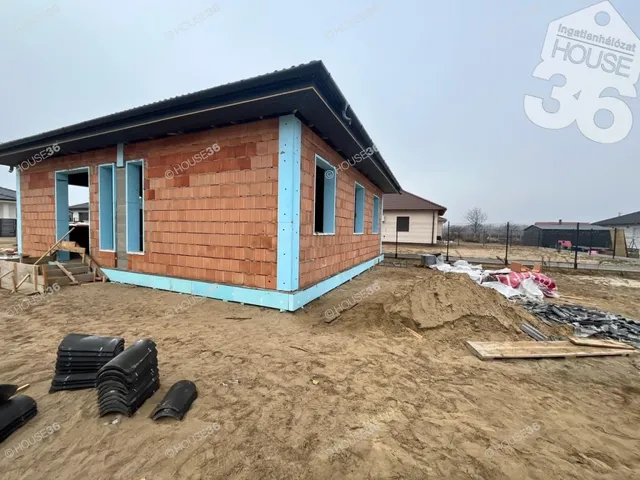 Eladó ház Kecskemét, Felsőszéktó 91 nm