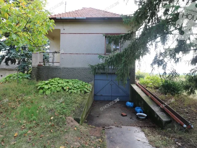 Eladó mezőgazdasági ingatlan Tázlár 60 nm