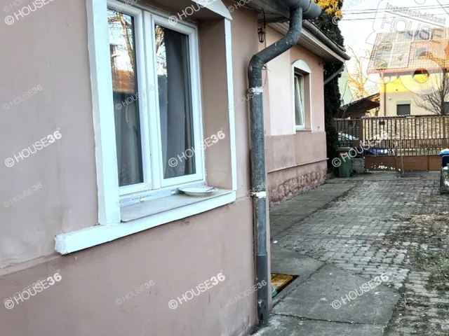 Eladó ház Budapest XV. kerület 120 nm