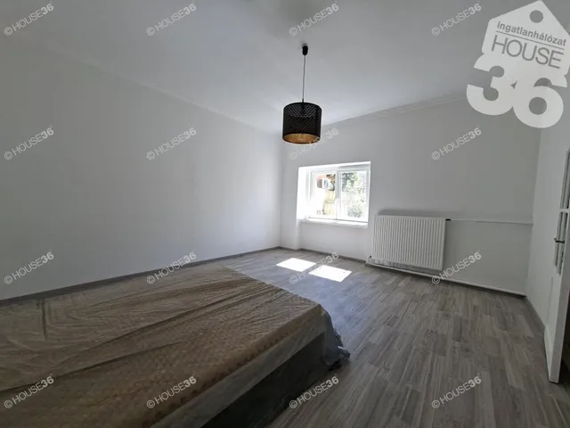 Eladó lakás Kiskunfélegyháza 64 nm