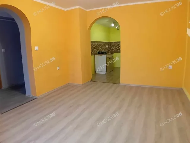 Eladó ház Őcsény 100 nm
