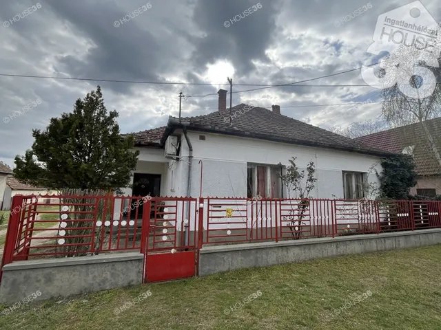 Eladó ház Ágasegyháza 90 nm