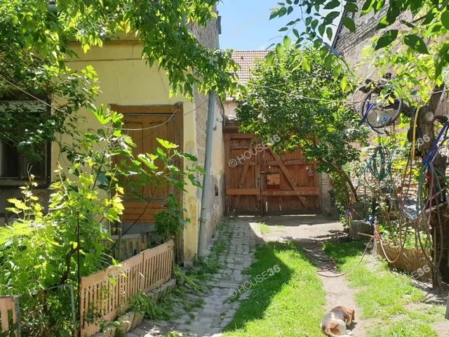 Eladó ház Kecskemét 140 nm