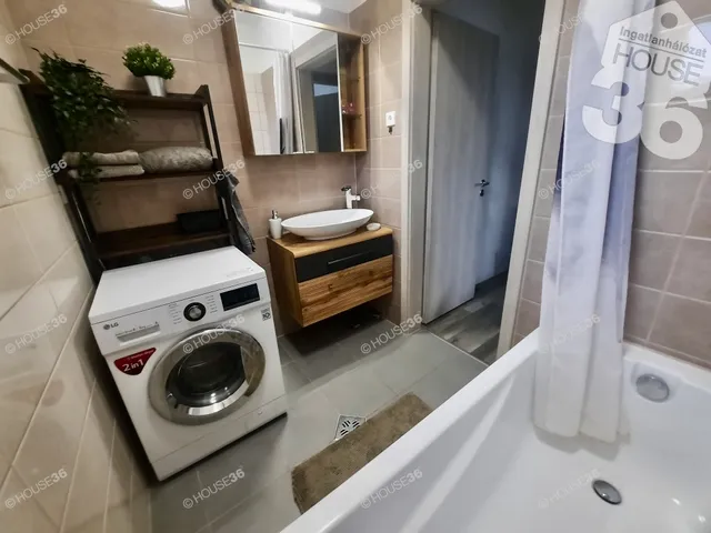 Eladó ház Kecskemét, Belsőnyír 60 nm