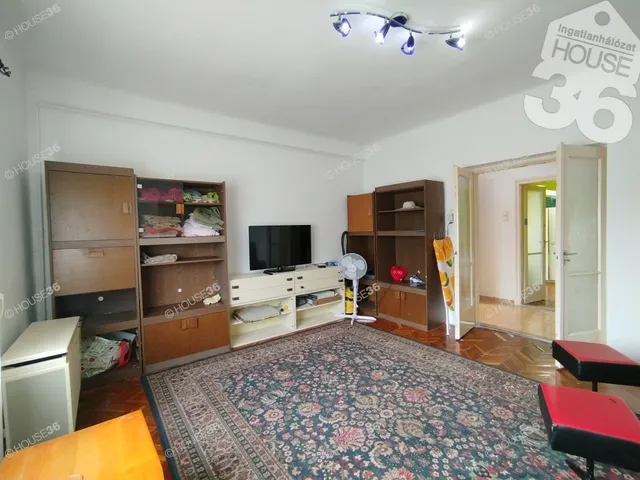 Eladó ház Izsák 93 nm