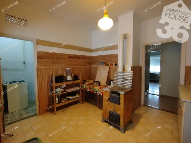 Eladó ház Izsák 93 nm