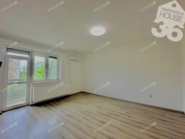 Eladó lakás Kecskemét, Szolnokihegy 42 nm