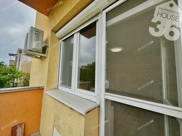 Eladó lakás Kecskemét, Szolnokihegy 42 nm