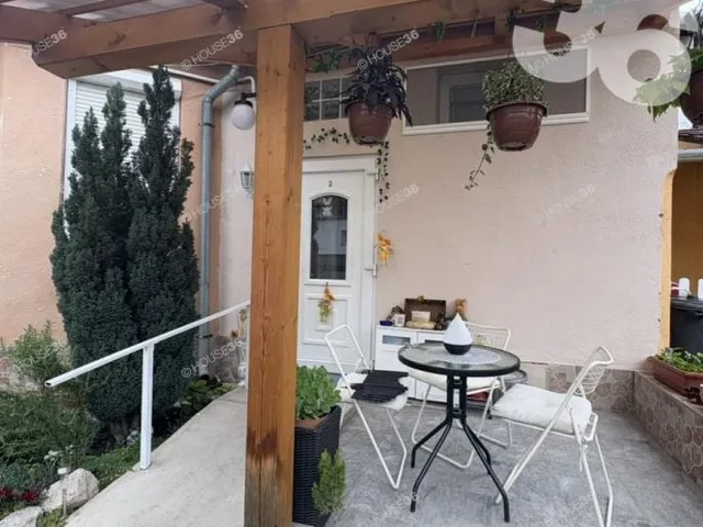 Eladó ház Kecskemét, Belváros 33 nm