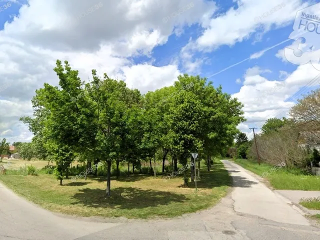 Eladó telek Solt 1274 nm