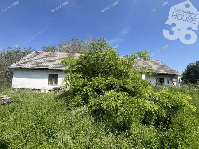Eladó telek Solt 1274 nm