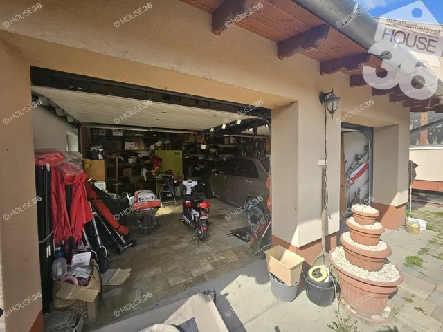 Eladó ház Kecskemét 220 nm