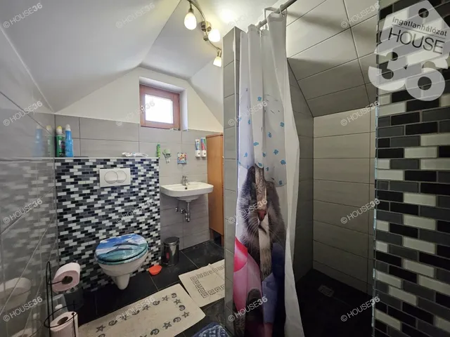 Eladó ház Kecskemét 220 nm