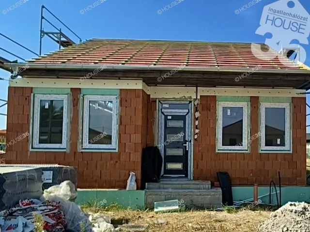 Eladó ház Kecskemét 90 nm