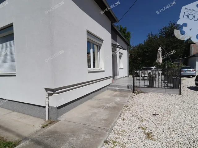 Eladó ház Budapest XVI. kerület, Rákosszentmihály 110 nm