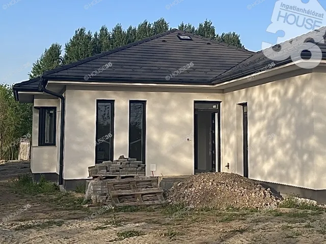 Eladó ház Kecskemét 100 nm