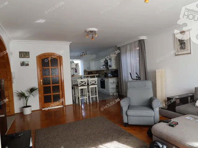 Eladó ház Dunakeszi 295 nm