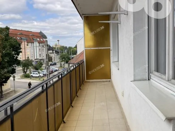 Eladó lakás Kecskemét 77 nm