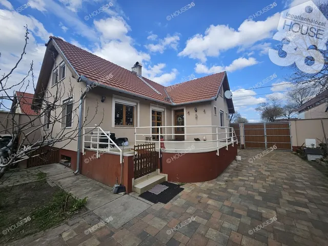 Eladó ház Kecskemét, Belváros 220 nm