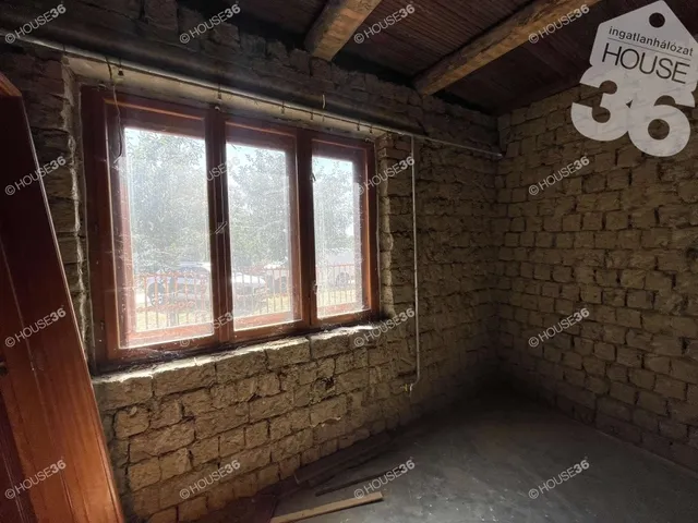 Eladó ház Tiszakürt 90 nm