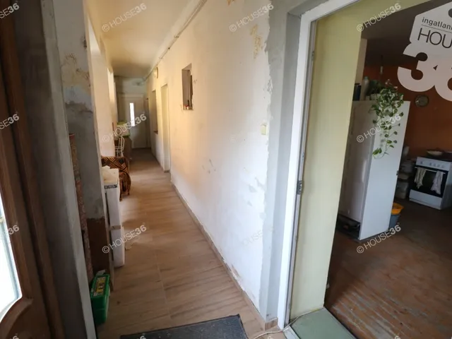 Eladó ház Akasztó 77 nm