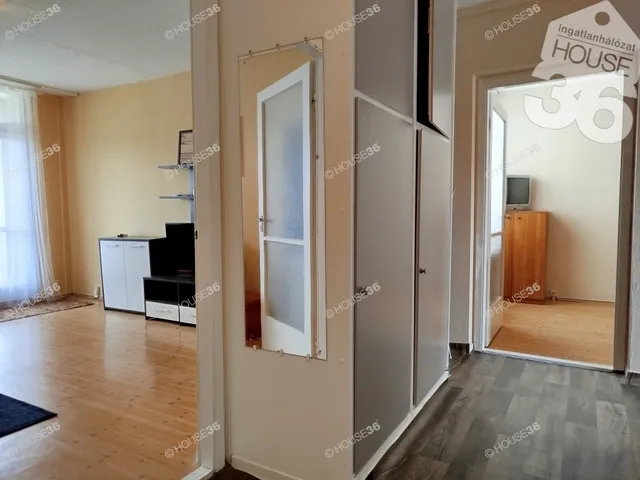 Eladó lakás Szabadszállás 53 nm