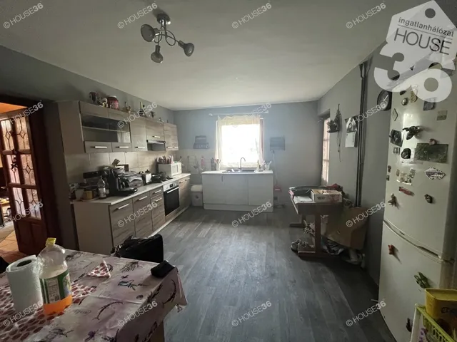 Eladó ház Dunaföldvár 140 nm