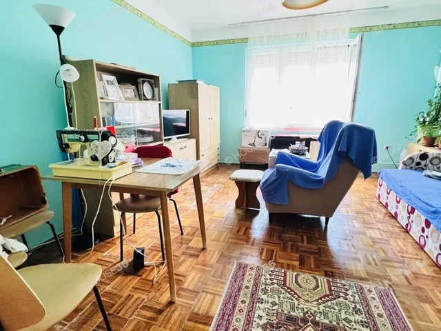 Eladó lakás Kecskemét 28 nm