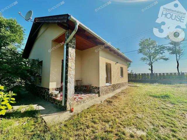Eladó ház Kecskemét 70 nm