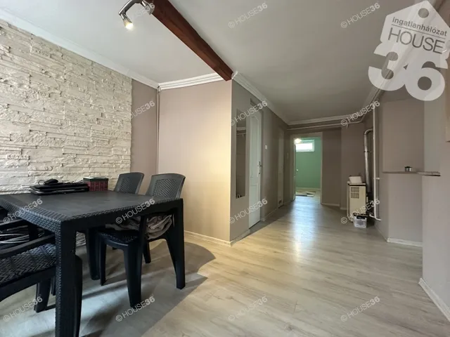 Eladó ház Kecskemét, Rendőrfalu 78 nm