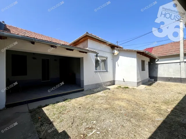 Eladó ház Kiskunfélegyháza 103 nm