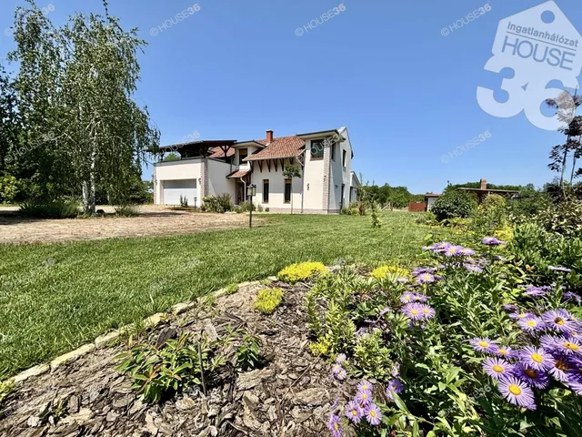 Eladó ház Kecskemét, Szarkás 405 nm