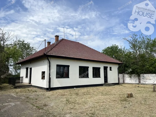 Eladó ház Kiskunfélegyháza 280 nm