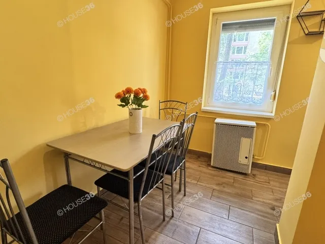 Eladó lakás Kecskemét, Kőrösihegy 56 nm