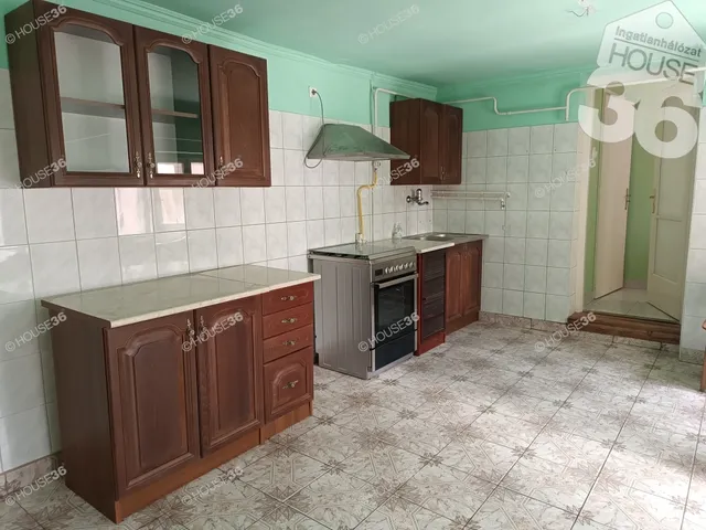 Eladó ház Kiskunfélegyháza 150 nm
