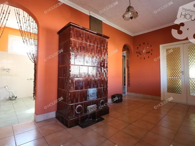 Eladó ház Csengőd 77 nm