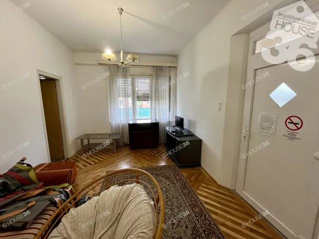 Kiadó ház Kecskemét, Hunyadiváros 100 nm
